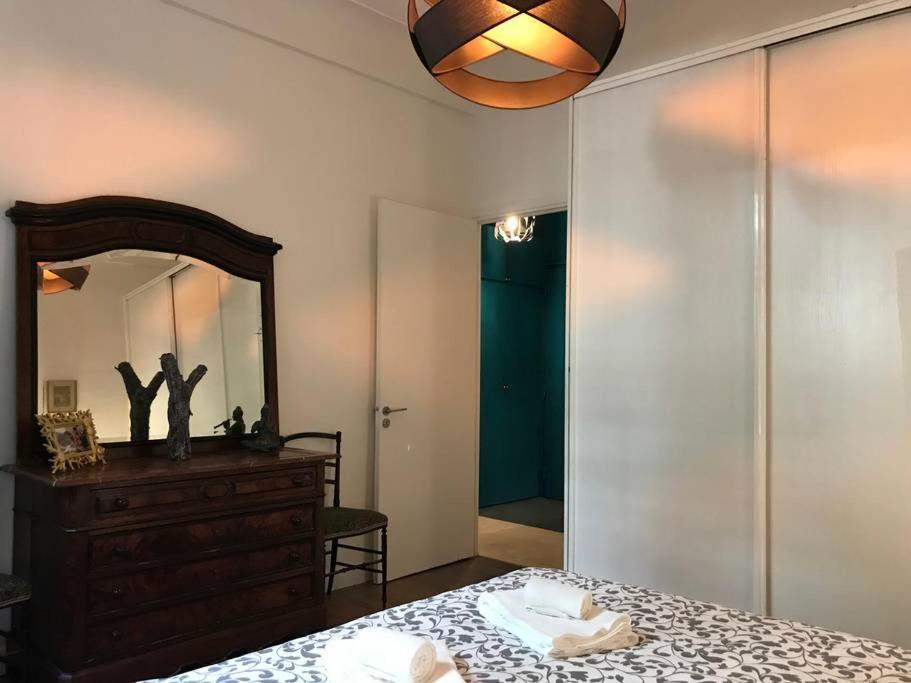 Homelivia, Luxueux Appartement Avec Jardin Prive Nizza Exterior foto