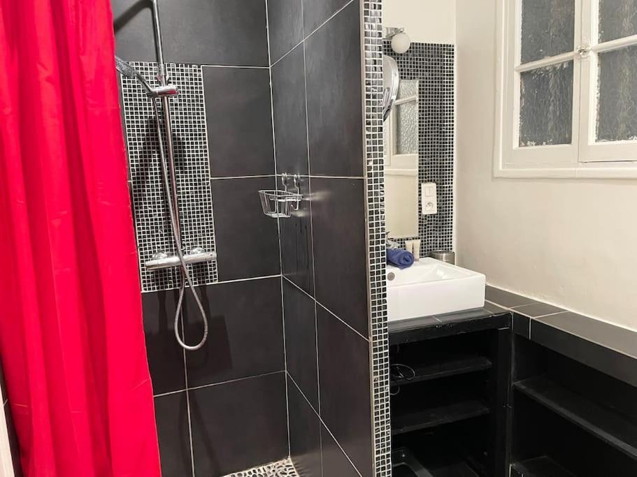 Homelivia, Luxueux Appartement Avec Jardin Prive Nizza Exterior foto