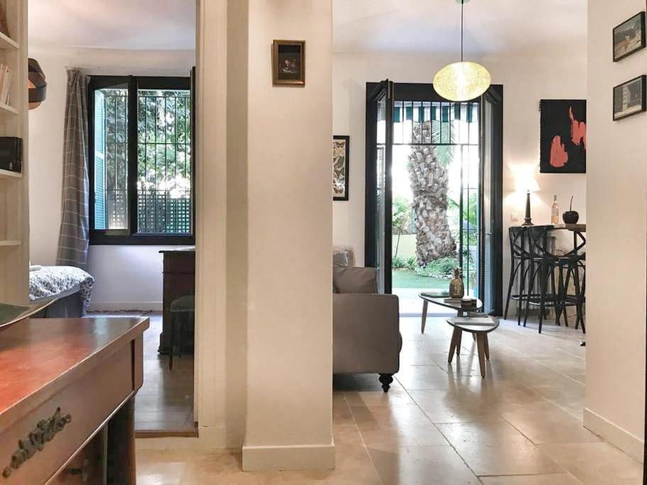 Homelivia, Luxueux Appartement Avec Jardin Prive Nizza Exterior foto